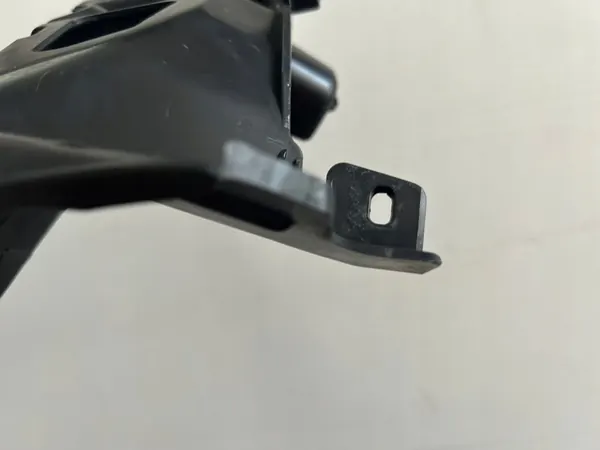 Suporte de Para-choque Frontal Esquerdo Volkswagen Golf 6 OEM 5K0 image 3