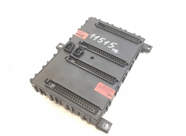 Caixa de fusíveis DAF OEM 1746420 - Estado usado image 4