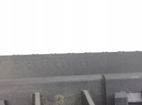 Caixa de fusíveis DAF OEM 1746420 - Estado usado image 6