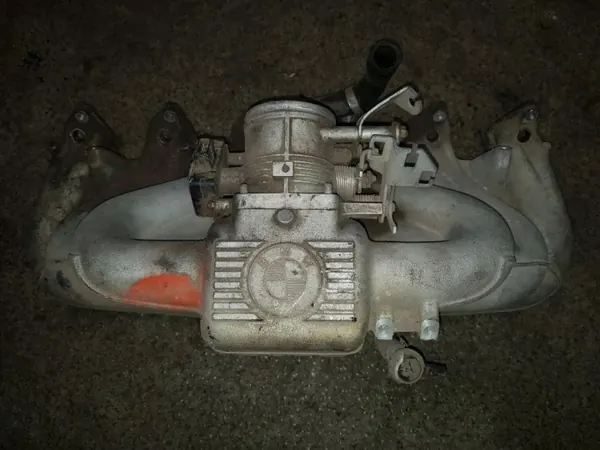 Inlaatspruitstuk BMW 7 E32 OEM 1717402 3.5L image 3