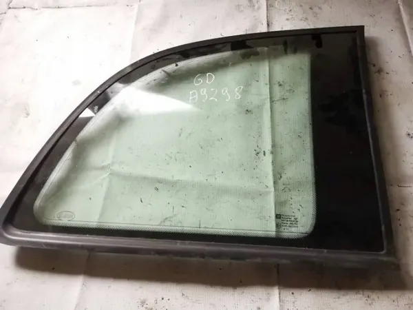 Opel Zafira neljännesikkuna - Takaoikea OEM as2 image 2