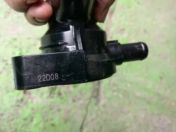Termostathus OEM 16031-15020 för Yaris Hybrid image 3