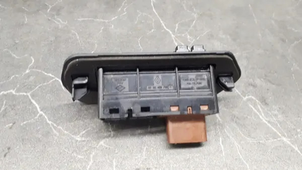OEM 8200428700e oven kontaktikytkin Renault Kangoo II image 3