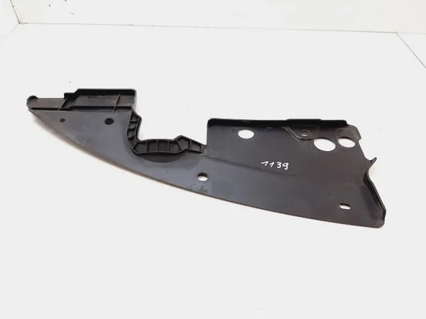 Cache de serrure capot Nissan LE395211100 - Pièce OEM image 2