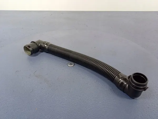 Porsche Cayman II 981 Oljefyllningsrör OEM 98110726400 image 2