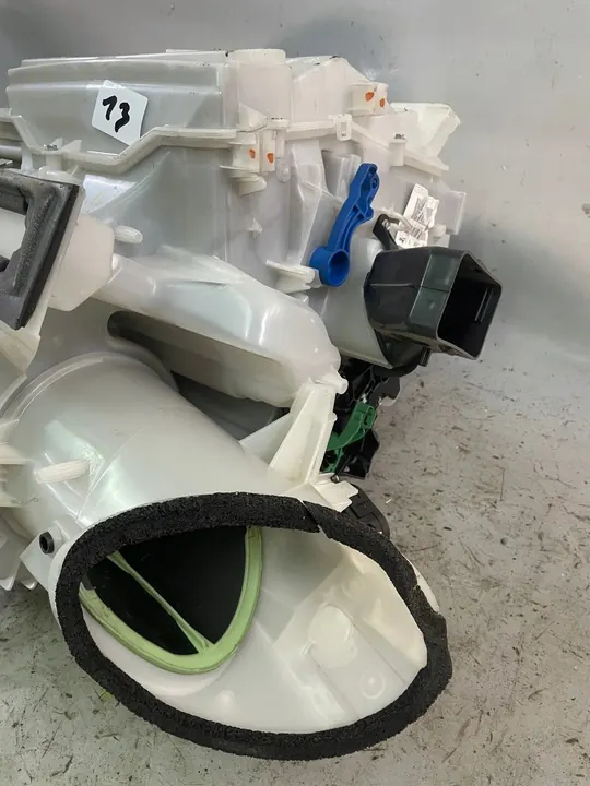 CITROEN C3 PICASSO Cubierta de Calefacción 96808297XT image 3