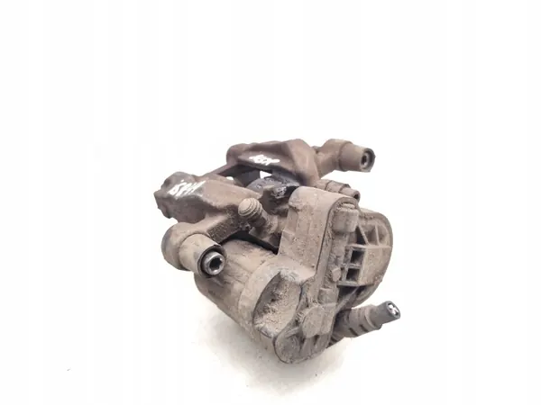 Skoda Superb Bakre bromsok OEM 3G0615405J image 4