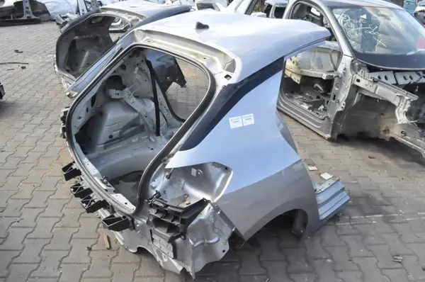 Panneau arrière Opel Corsa F OEM 260484 image 2