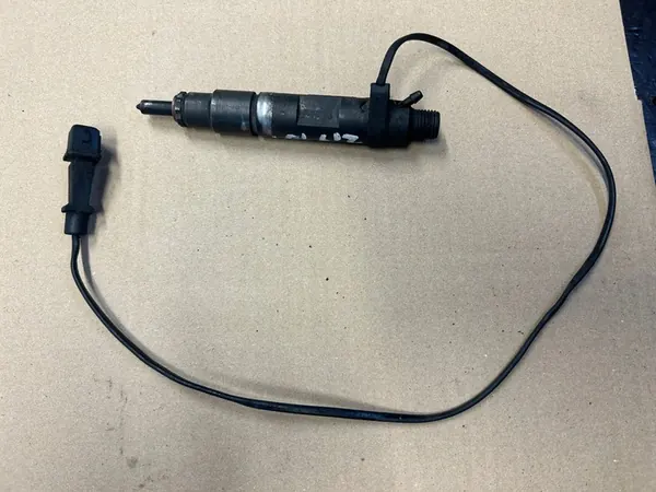 Iniettore di controllo VW T4 2.5 TDI image 2