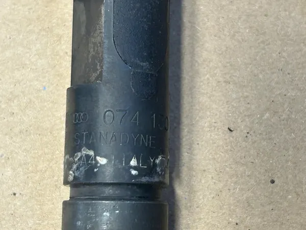 Iniettore di controllo VW T4 2.5 TDI image 4