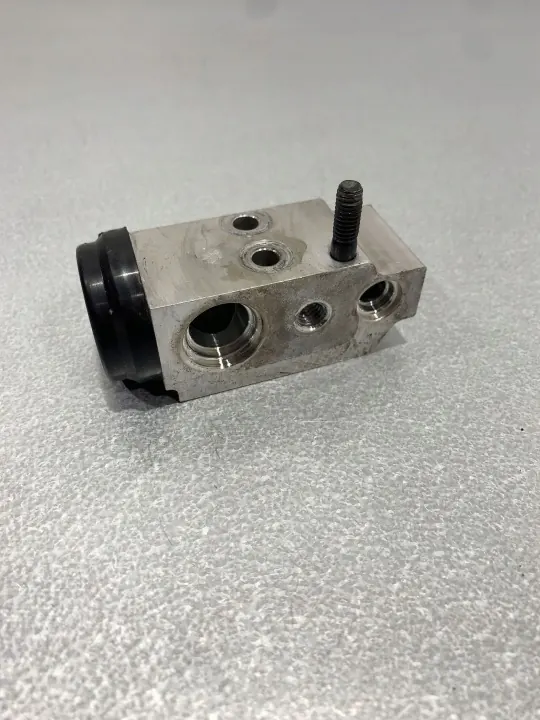 Kia Klima-Expansionsventil OEM FBZ18209 - Gebraucht image 2