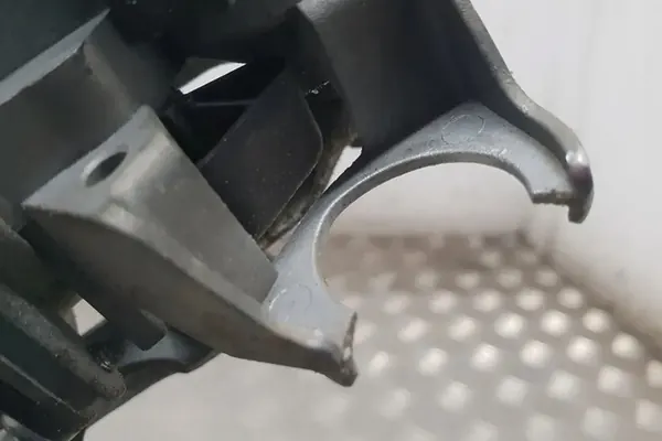 Etupenkin mekanismi TOYOTA AYGO 1.0L bensiini image 3