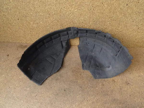 AUDI Q3 8U Right Front Wheel Arch 8U0821172E image 4