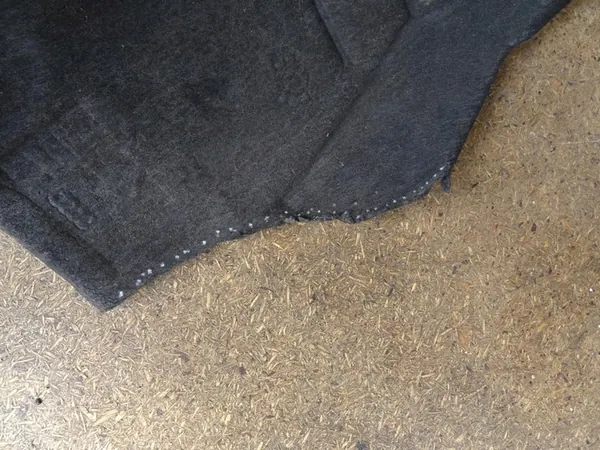 AUDI Q3 8U Right Front Wheel Arch 8U0821172E image 5