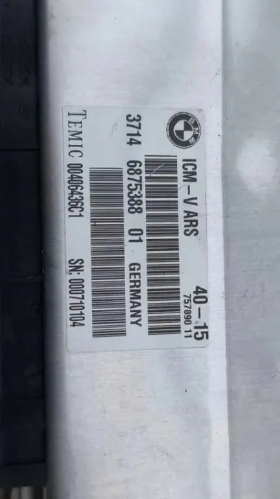 BMW X5 Luchtveringmodule OEM 75789011 Gebruikt image 3