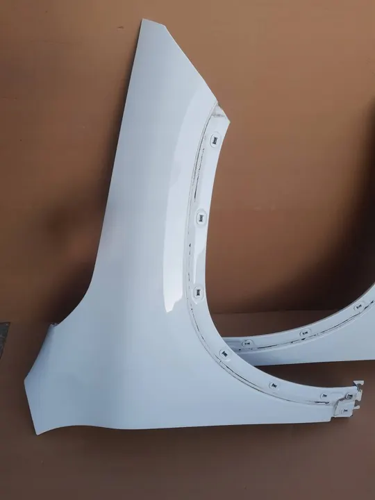 VÄNSTER + HÖGER SKÄRM MERCEDES GLA H247 A2478811100 image 2