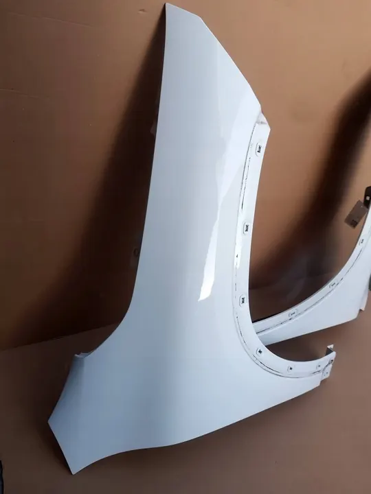 VÄNSTER + HÖGER SKÄRM MERCEDES GLA H247 A2478811100 image 3