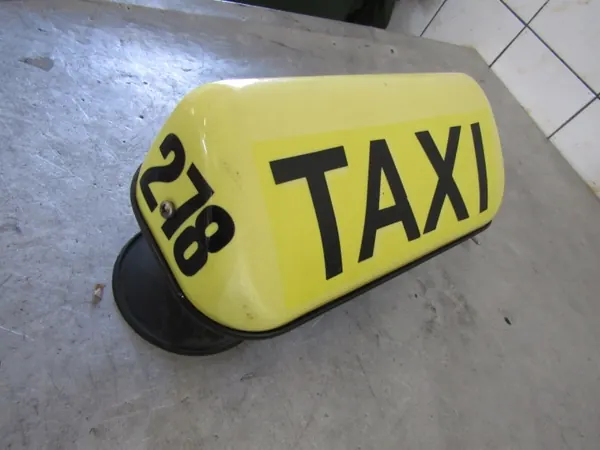 Lâmpada Taxi Mercedes-Benz OE para W211 W212 W213 image 6