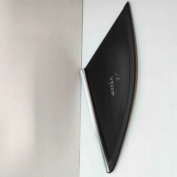 Gebruikt linker achterruit OEM A2056700912 Mercedes-Benz image 3