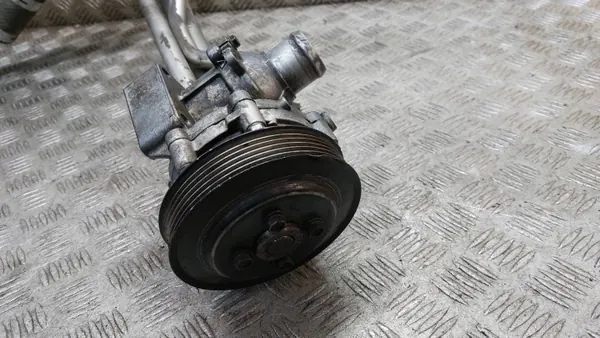 Pompe à eau & tuyaux OEM pour Volvo XC90 I 4.4 V8 image 8