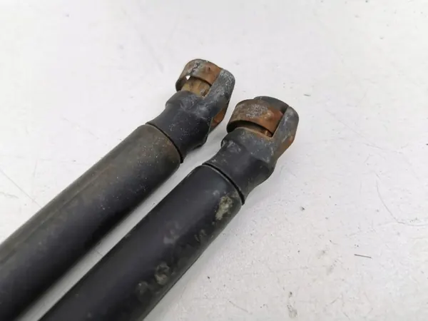 Komplett stötdämpare Audi A2 2001 / Bagageutrymmesaktuator OEM image 2