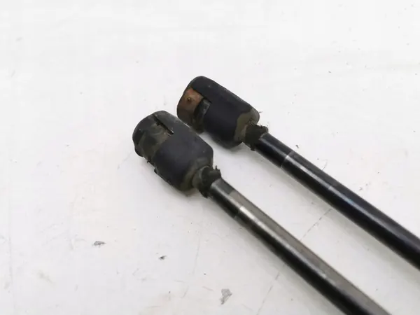 Komplett stötdämpare Audi A2 2001 / Bagageutrymmesaktuator OEM image 3