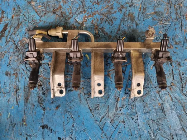 INJECTORRAIL CHEVROLET SPARK III 09-15 1.2 96800843 image 2