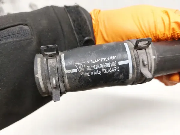 Turboahtimen vesiputki Porsche Cayman 981 9A1107016 image 3