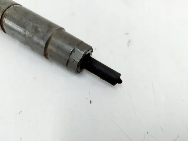 Inyector de combustible Mercedes-Benz OE A6510702987 image 2