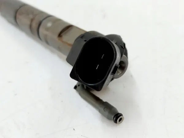 Inyector de combustible Mercedes-Benz OE A6510702987 image 4