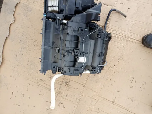 Toyota OE Lämmitys OEM 87010-02v70 Auris II 13-18 image 3