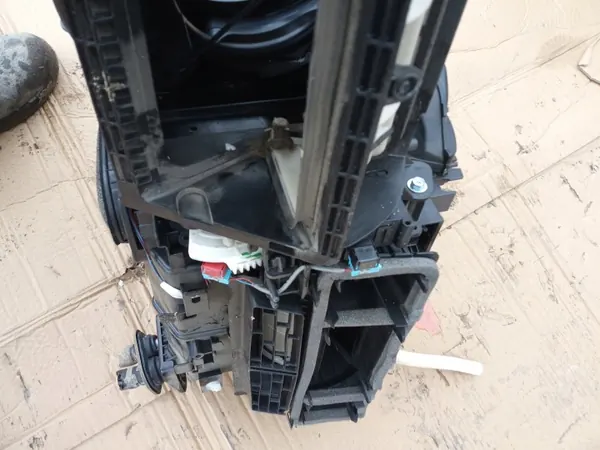 Toyota OE Lämmitys OEM 87010-02v70 Auris II 13-18 image 8