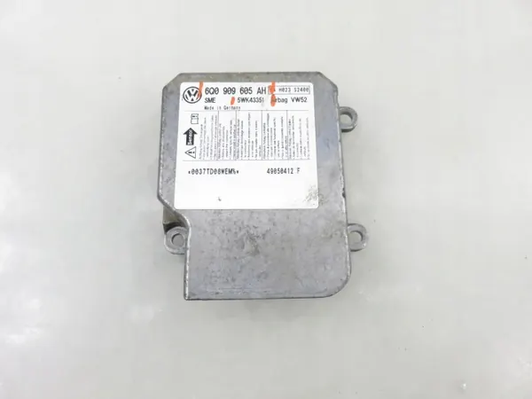 Module Capteur Airbag OEM 6Q0909605AH pour VW Caddy III image 4