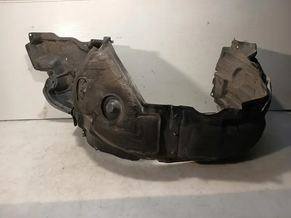 Front Left Wheel Arch Lexus IS II image 2