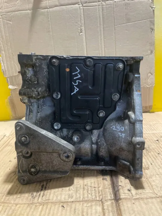 Bloque motor Toyota Aygo OEM AWJ1681 - Usado image 3