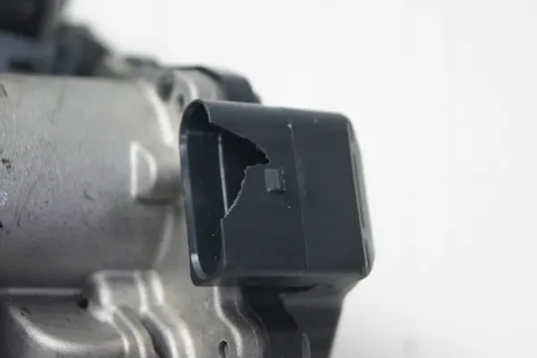 Corpo de borboleta Volkswagen OE 04L128637B image 4