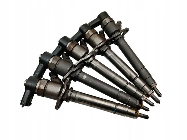 Juego de Inyectores OEM 8658351 para Volvo Motor D5 image 3