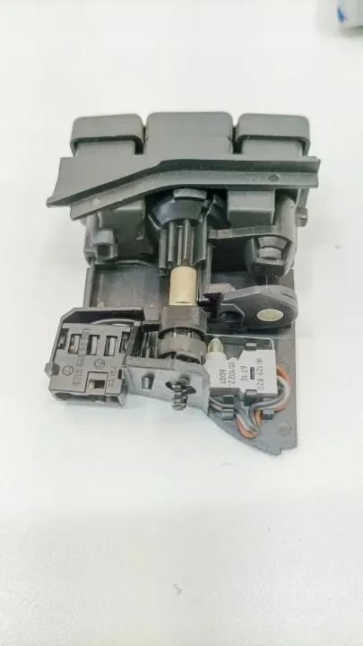 Panneau intérieur Mercedes-Benz SL R129 OEM 1298206710 image 3
