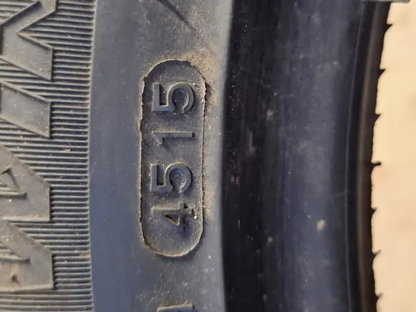 Hankook Winter i*cept evo W310 245/45R18 100 V XL image 3