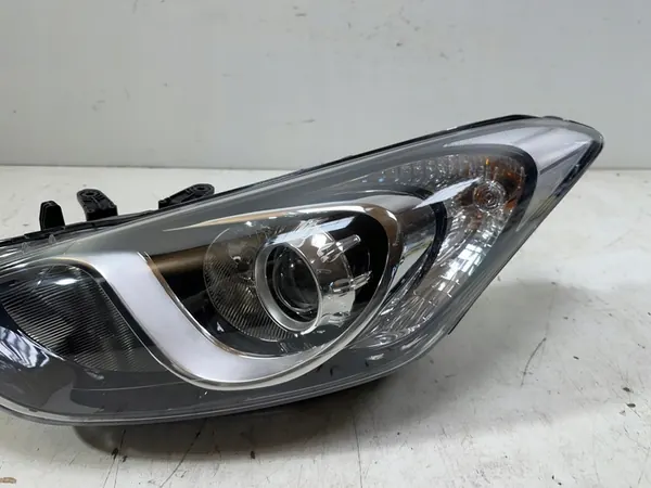 Faros Delantero Izquierdo Hyundai i30 II con Iluminación image 4