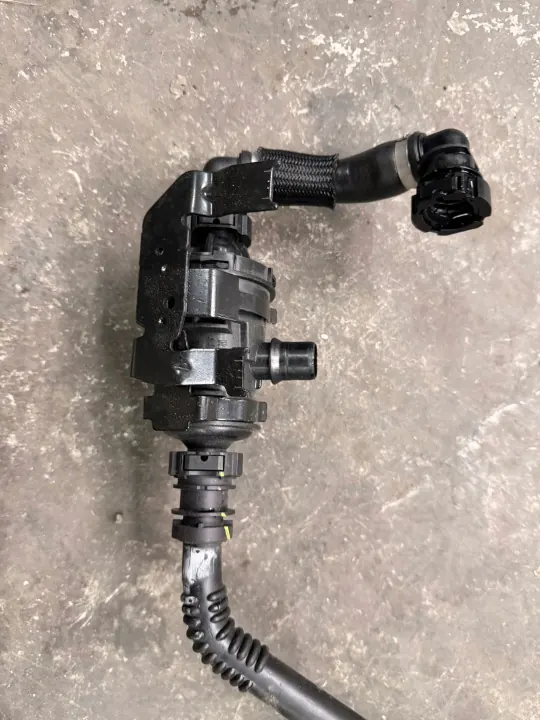Soupape thermostat chauffage OEM 212006896R 1.2 TCE image 2