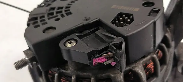 ALTERNATOR VOLVO V60 0125811005 image 4