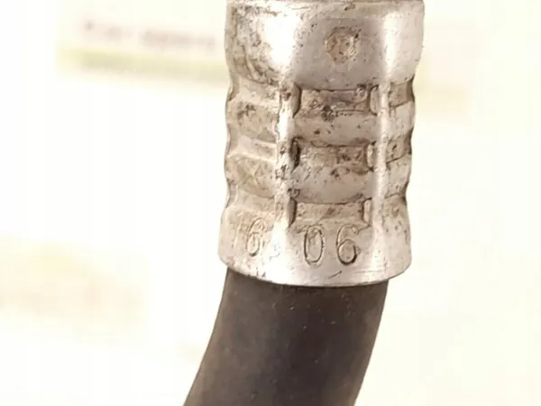 Conduit de refroidisseur d'huile Mercedes-Benz OEM A2515000672 image 10