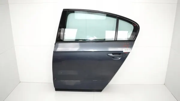 OEM 360169653 Linker achterdeur VW Passat B7 image 2
