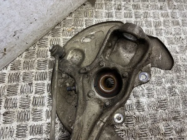 Mercedes-Benz GLE W167 Etupyörän navan OEM AMD223909 image 8