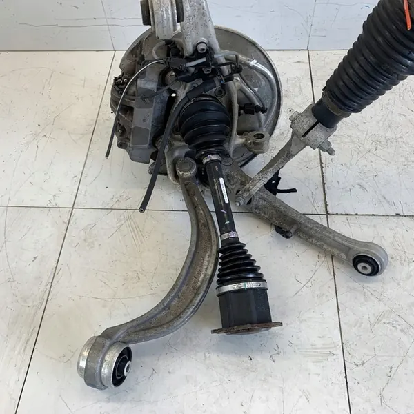 Mozzo anteriore sinistro Audi Q5 80A 2019 image 2