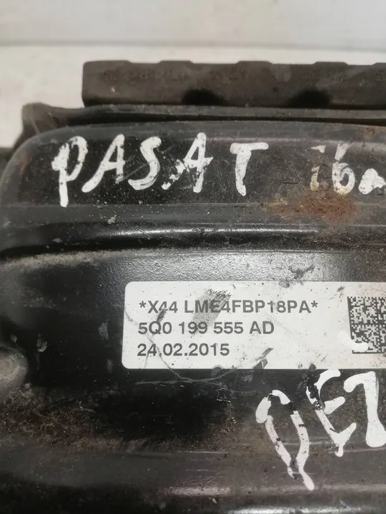 Vaihteiston tuki Volkswagen PASSAT B8 5Q0199555AD image 4