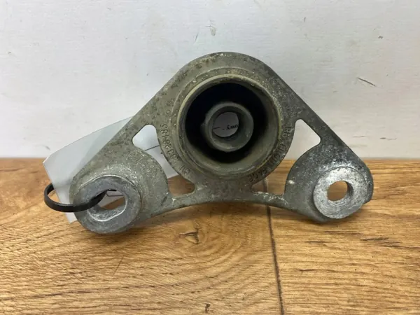 Support échappement OEM 23328485 pour Cadillac CTS III 2014+ image 3