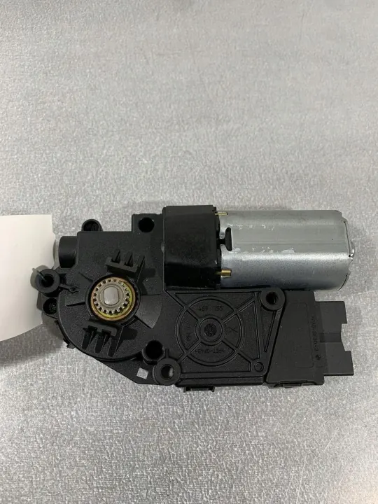 Motor de techo solar Jaguar OEM FBZ18695 - Usado image 2