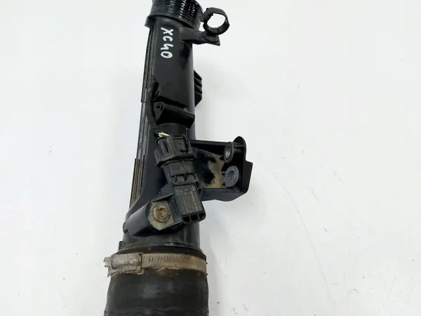 VOLVO XC40 T5 Ansaugrohr 32222150 image 4